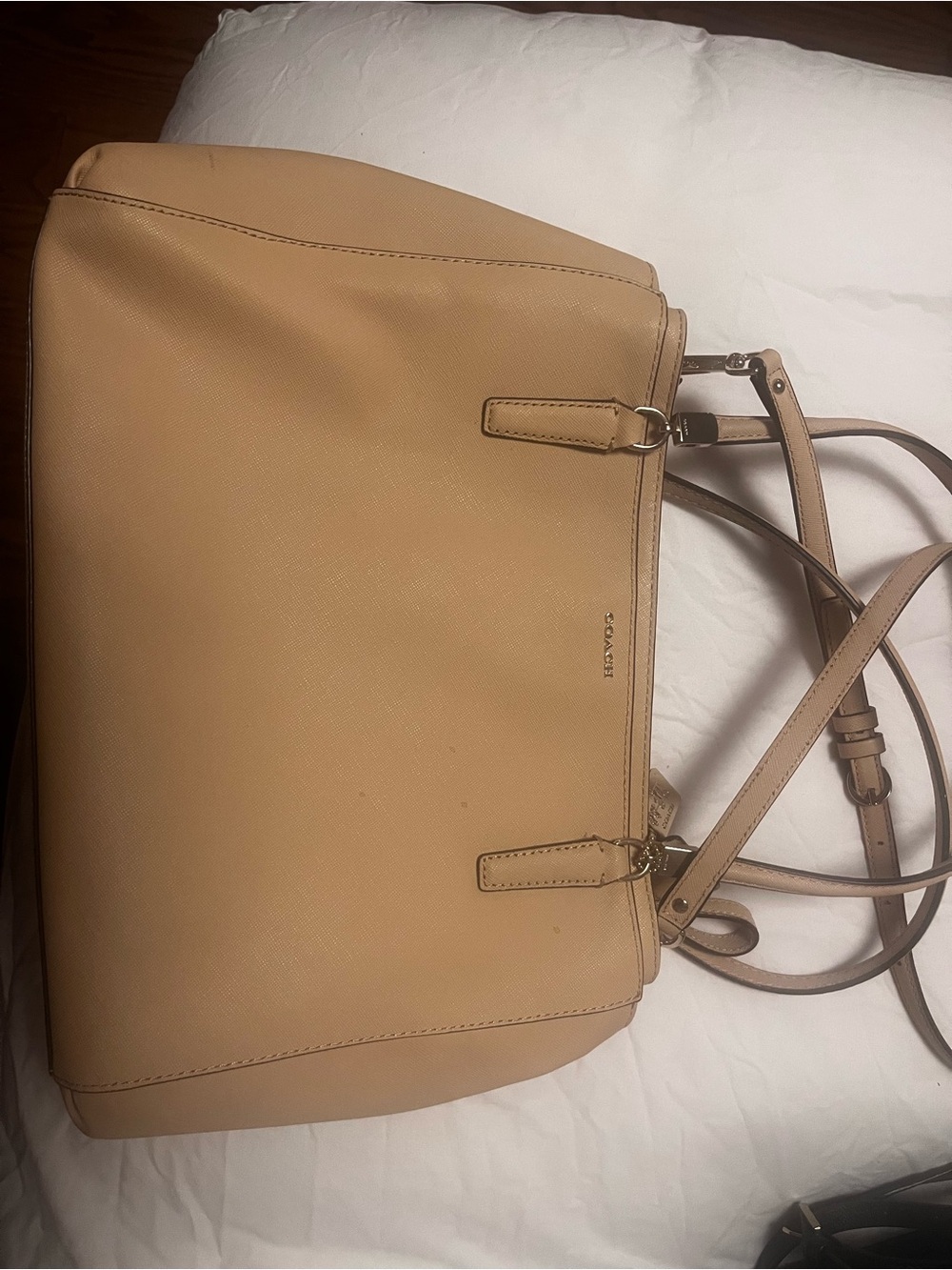 Coach Beige Leather Shoulder Carryall with Crossbody Strap
